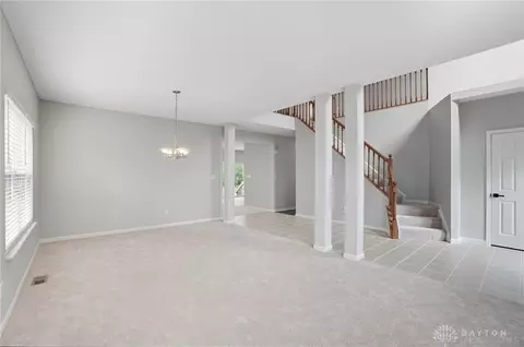 Living - 792 Oak Forest Dr, Morrow, OH 45152 photo 2 of 8