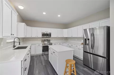 Kitchen - 792 Oak Forest Dr, Morrow, OH 45152 photo 1 of 5