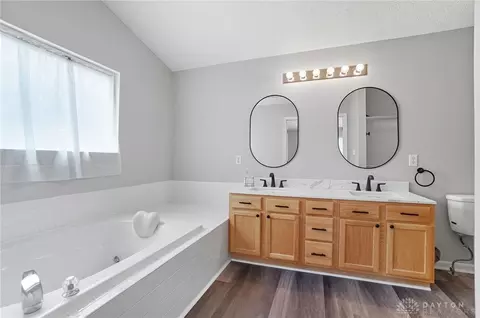 Bath - 792 Oak Forest Dr, Morrow, OH 45152 photo 1 of 6