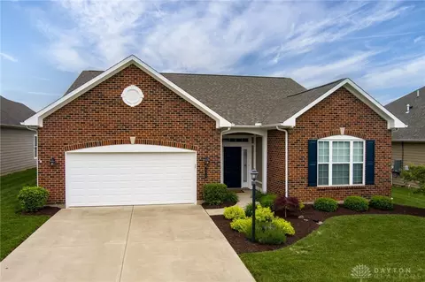 476 Carrick Dr, Dayton, OH 45458