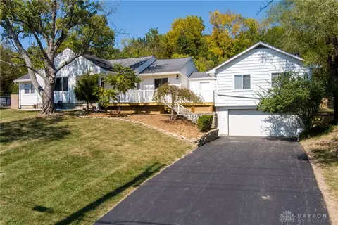 437 N Main St, Waynesville, OH 45068
