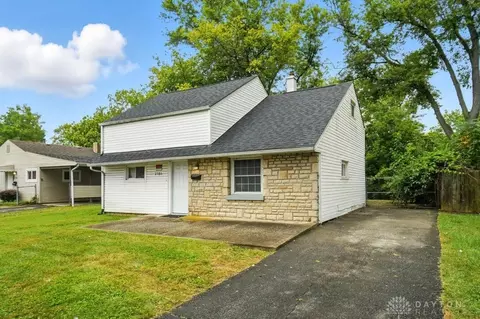 2386 Century Dr, Columbus, OH 43211