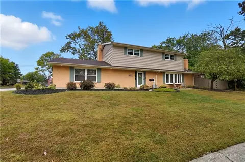 6501 Woodville Dr, Dayton, OH 45414