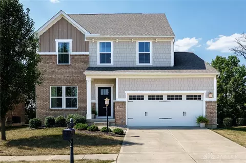 1546 Cedar Creek Dr, Centerville, OH 45458