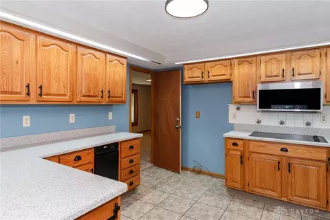 5241 Pathview Dr, Dayton, OH 45424 photo 13