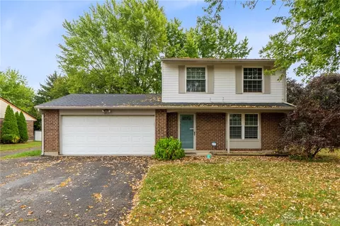 4731 Deerwood Ct, Dayton, OH 45424