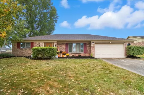 7039 Park Vista Rd, Englewood, OH 45322