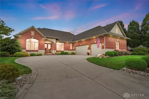 2178 Annandale Pl, Xenia, OH 45385