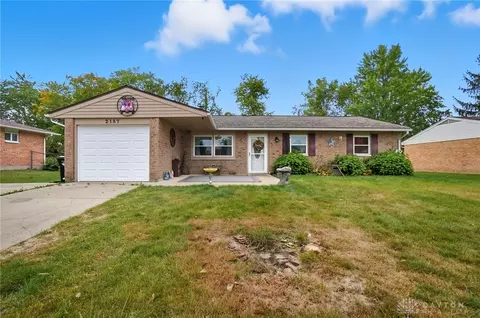 2187 Minnesota Dr, Xenia, OH 45385