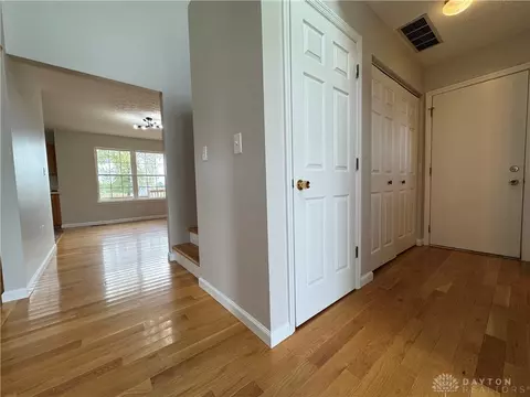 450 Pansy Rd, Blanchester, OH 45107 photo 3