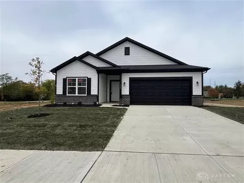 114 Evergreen Way, Brookville, OH 45309