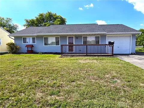 4441 S Xenia Dr, Enon, OH 45323