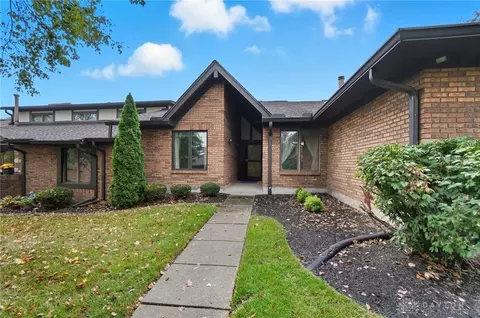 7129 Fallen Oak, Dayton, OH 45459