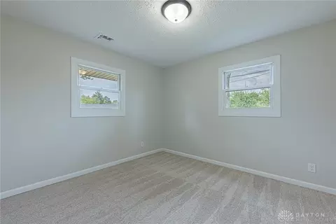 Bedroom - 2841 Chinook Ln, Kettering, OH 45420 photo 3 of 6