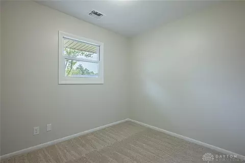 Bedroom - 2841 Chinook Ln, Kettering, OH 45420 photo 1 of 6