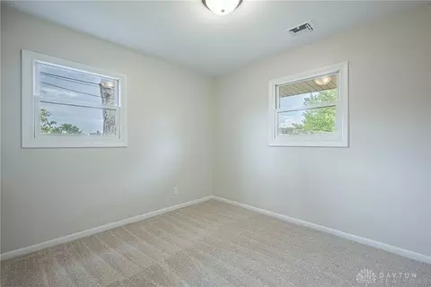 Bedroom - 2841 Chinook Ln, Kettering, OH 45420 photo 5 of 6