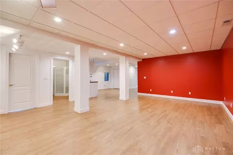 Living - 3930 Mallard Ave, Springfield, OH 45503 photo 6 of 6
