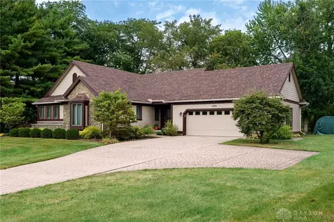 Exterior - 3930 Mallard Ave, Springfield, OH 45503 photo 4 of 21