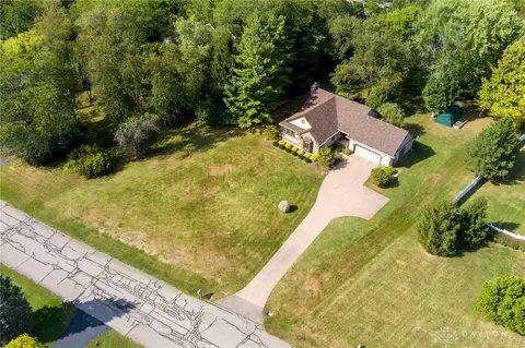 View/Area - 3930 Mallard Ave, Springfield, OH 45503 photo 6 of 6