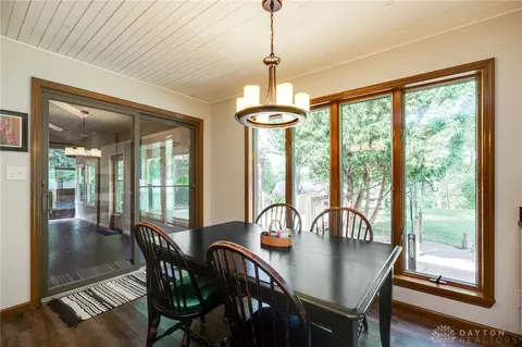 Dining - 3930 Mallard Ave, Springfield, OH 45503 photo 5 of 5