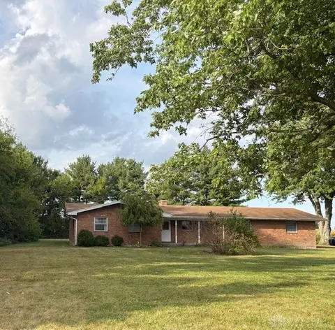 13783 Amity Rd, Brookville, OH 45309