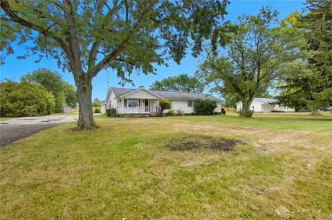 5945 Springcreek Stringtown Rd, Piqua, OH 45356