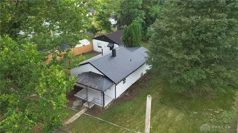 View/Area - 1015 Hillcrest Ave, Springfield, OH 45504 photo 1 of 11