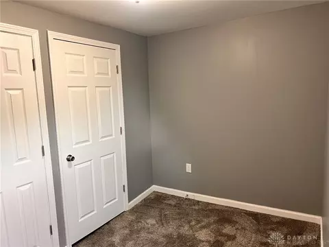 Bedroom - 1015 Hillcrest Ave, Springfield, OH 45504 photo 5 of 7