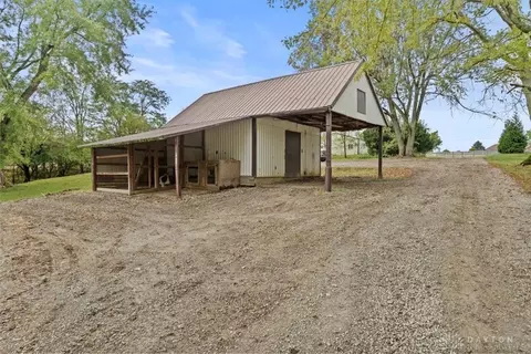 6069 Middleboro Rd, Blanchester, OH 45107 photo 29