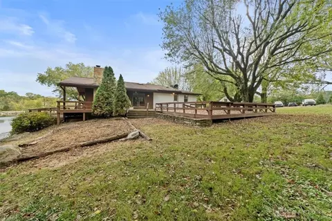 6069 Middleboro Rd, Blanchester, OH 45107 photo 8