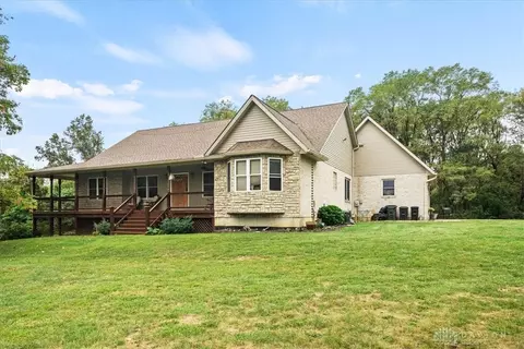 6160 Edwardsville Rd, Blanchester, OH 45107