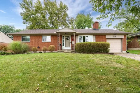 1118 Gardner Rd, Kettering, OH 45429