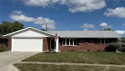138 Antwerp Ave, Brookville, OH 45309
