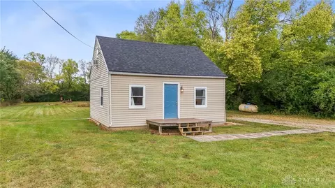 5847 Farmersville W Carrollton Rd, Miamisburg, OH 45342