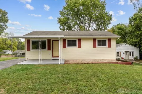 225 Forest St, Fairborn, OH 45324