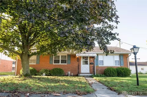 105 Leatherman Pl, Eaton, OH 45320