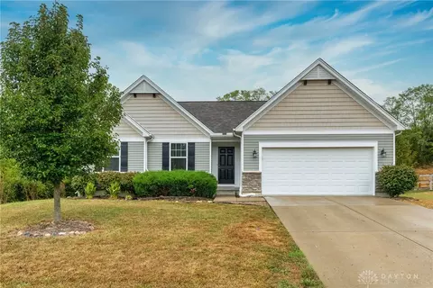 1038 Golden Oak, Hamilton, OH 45013