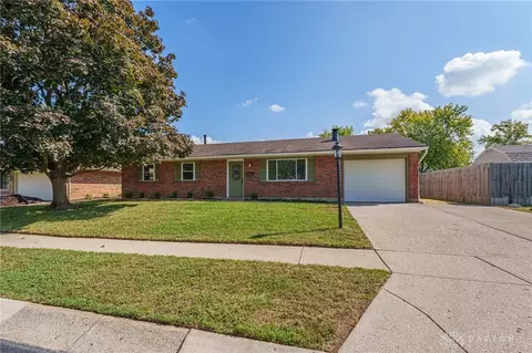 776 Arenel Dr, Dayton, OH 45449