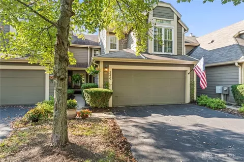 240 Queens Xing, Dayton, OH 45458