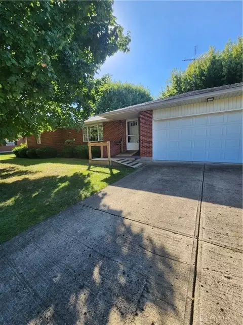 217 Miller Ave, Eaton, OH 45320
