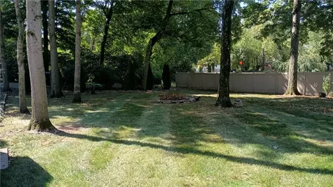 Exterior - 5016 Far Hills Ave, Kettering, OH 45429 photo 7 of 12