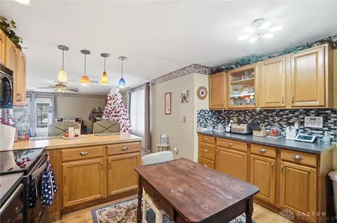 210 Janet Ave, Eldorado, OH 45321 photo 15