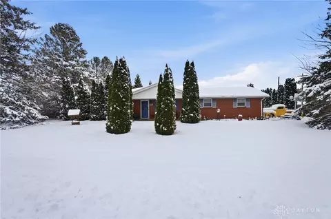 210 Janet Ave, Eldorado, OH 45321 photo 4