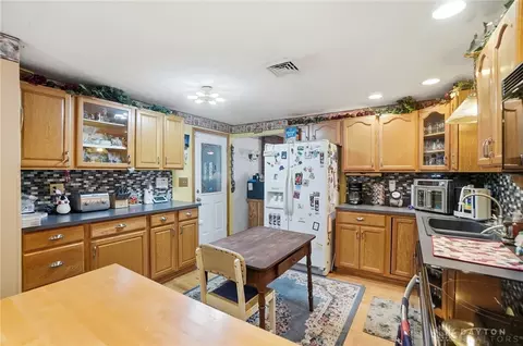 210 Janet Ave, Eldorado, OH 45321 photo 17