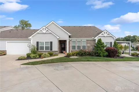 1235 Bourdeaux Way, Centerville, OH 45458