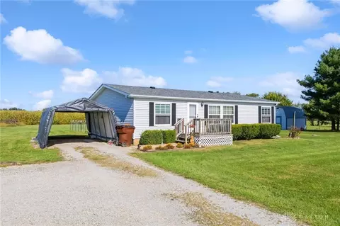 653 Burnett Rd, Sabina, OH 45169
