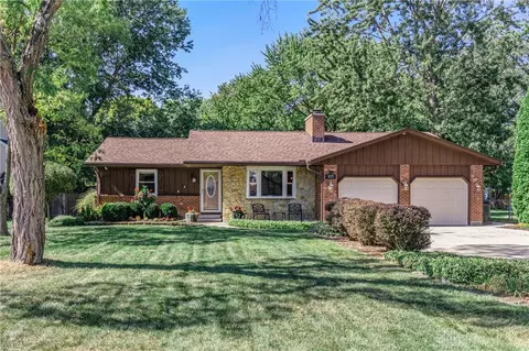 827 Blackfoot Trl, Jamestown, OH 45335