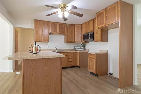 3214 Revels St, Springfield, OH 45503 photo 3