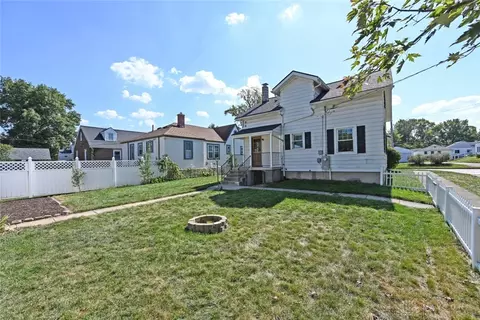 Exterior - 651 Broad Blvd, Dayton, OH 45419 photo 10 of 12