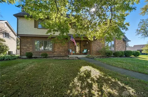 501 Tara Oaks Dr, Middletown, OH 45042
